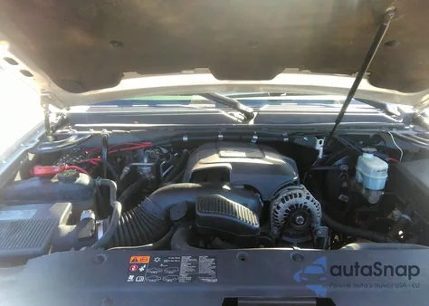 2014 Chevrolet Tahoe Commercial Fleet z USA, uszkodzony, nr VIN 1GNLC2E02ER217861